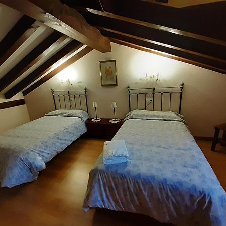 הוילה Tama Casa Santa Leocadia מראה חיצוני תמונה